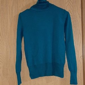 Girls turtle neck top